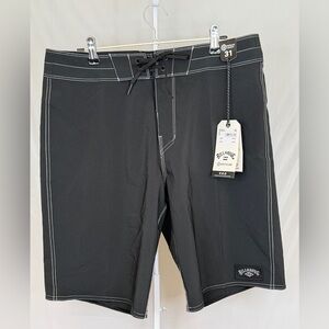 Billabong Pro Board Shorts 31 Black Performance Stretch NWT